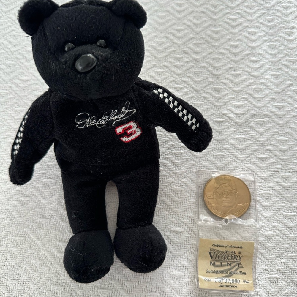 NASCAR Drivers Dale Earnhardt Sr Bear And Dale Jr Commemorative Coin